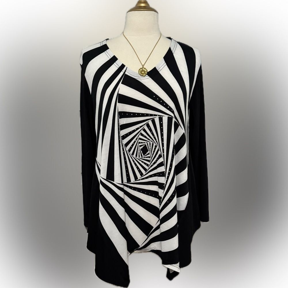 New with tags! Jackets Galore by John Farah top!